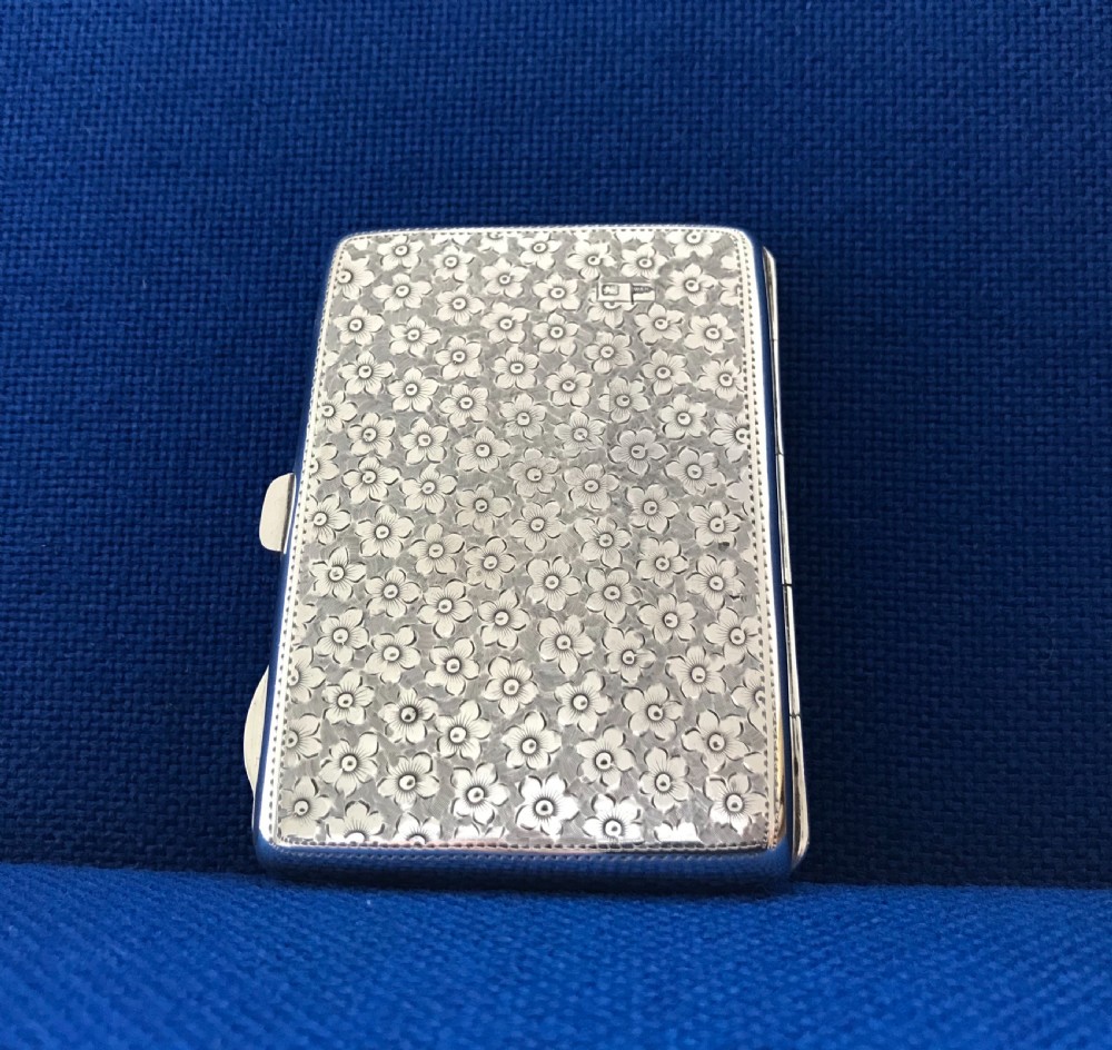 Quality Silver Aide Memoire by Walker & Hall View V
