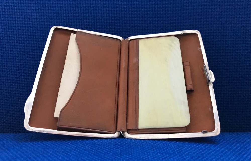 Quality Silver Aide Memoire by Walker & Hall View VI