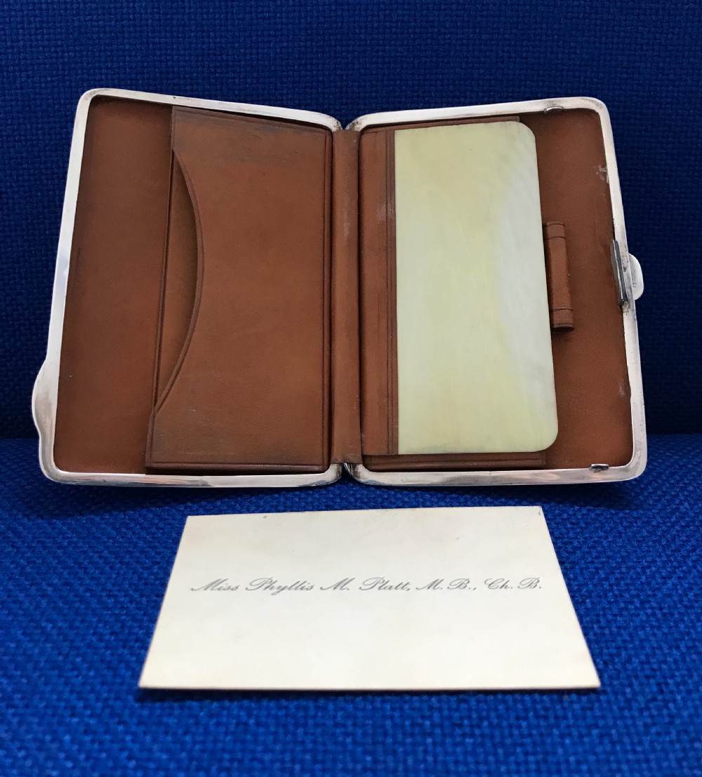 Quality Silver Aide Memoire by Walker & Hall View VII