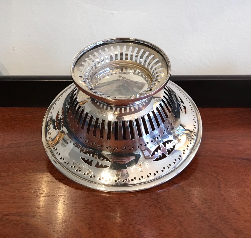 George V silver bowl, 1906 View IV