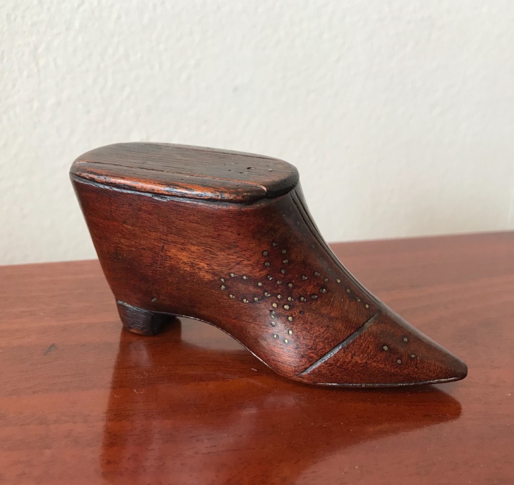 Georgian Snuff Shoe View V