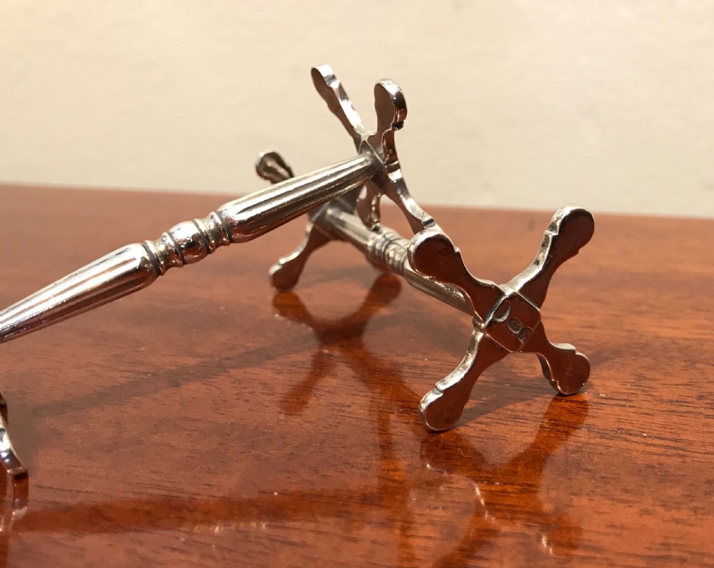 George IV silver knife rests, 1829 View IV