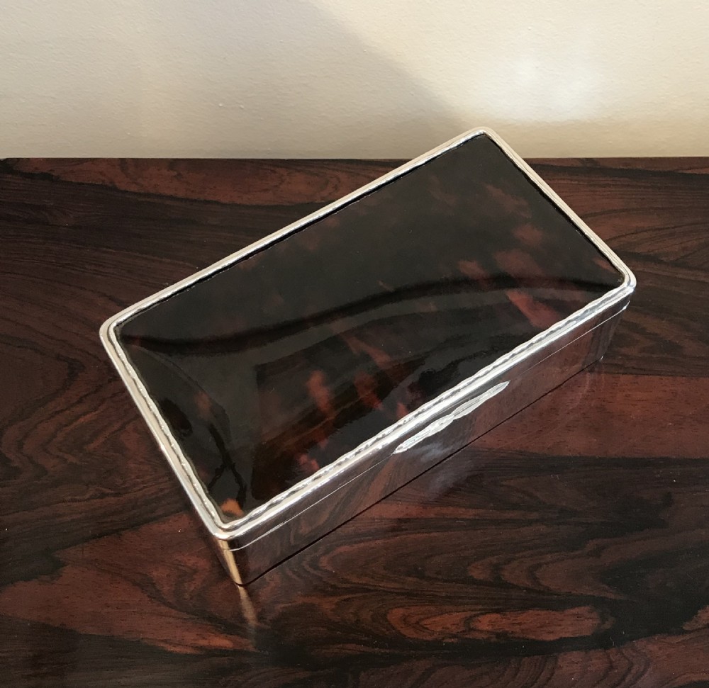 George V Silver Tortoiseshell Box, hallmarked Birmingham 1929 View III