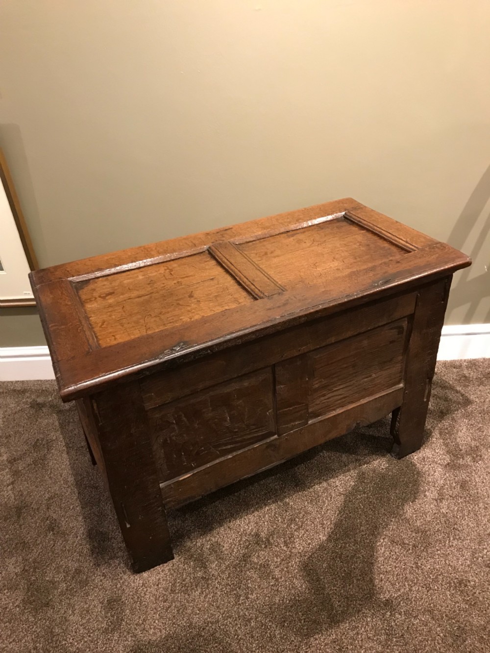 Super 17th Century Oak Coffer View XIII