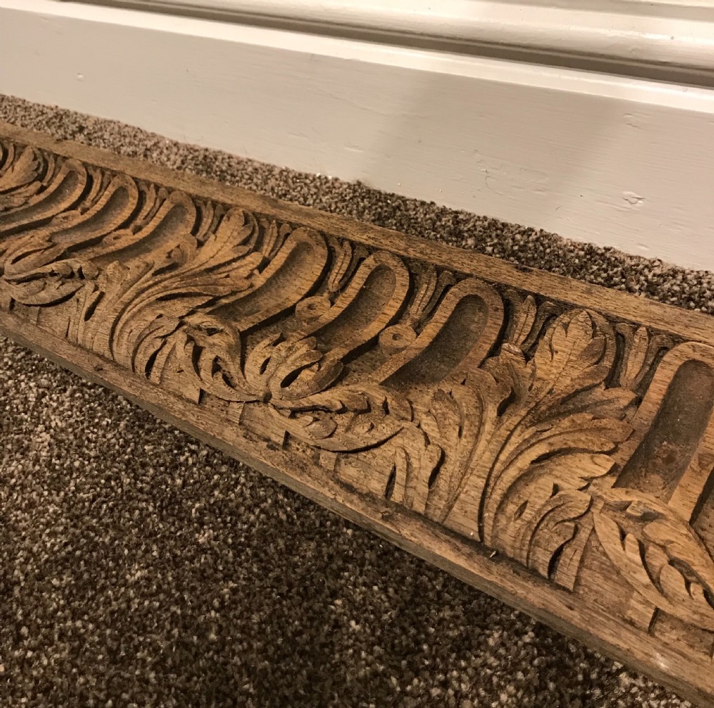 Superb Georgian Oak Carved Door Pediment  View III