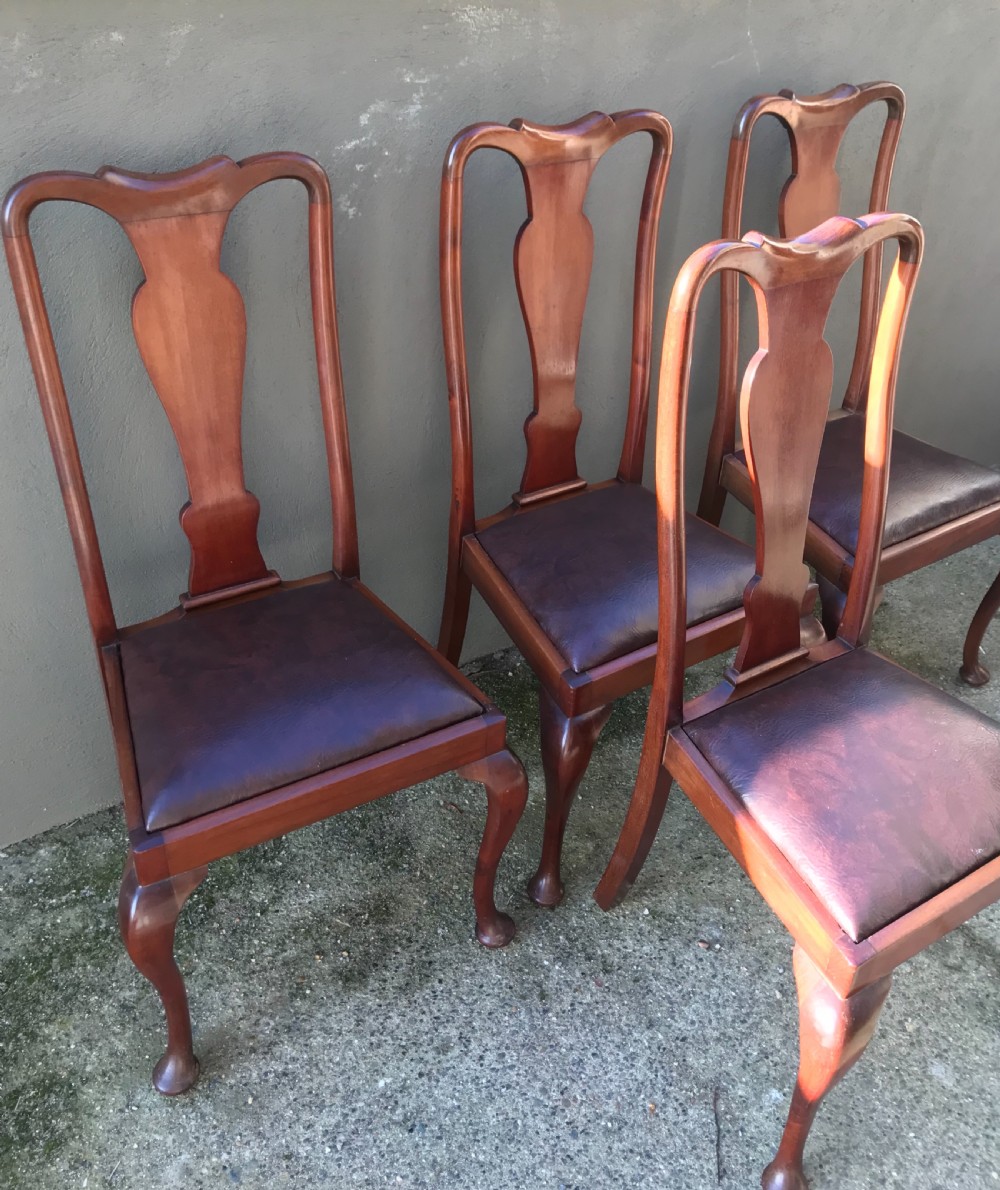 Set of Four Queen Anne Style Dining Chairs View IV