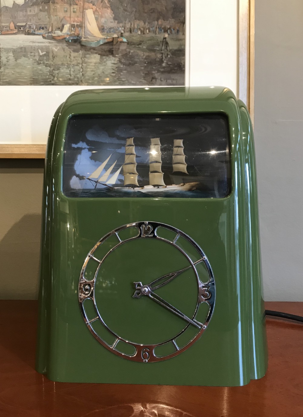 Art Deco Clock by Vitascope View IV