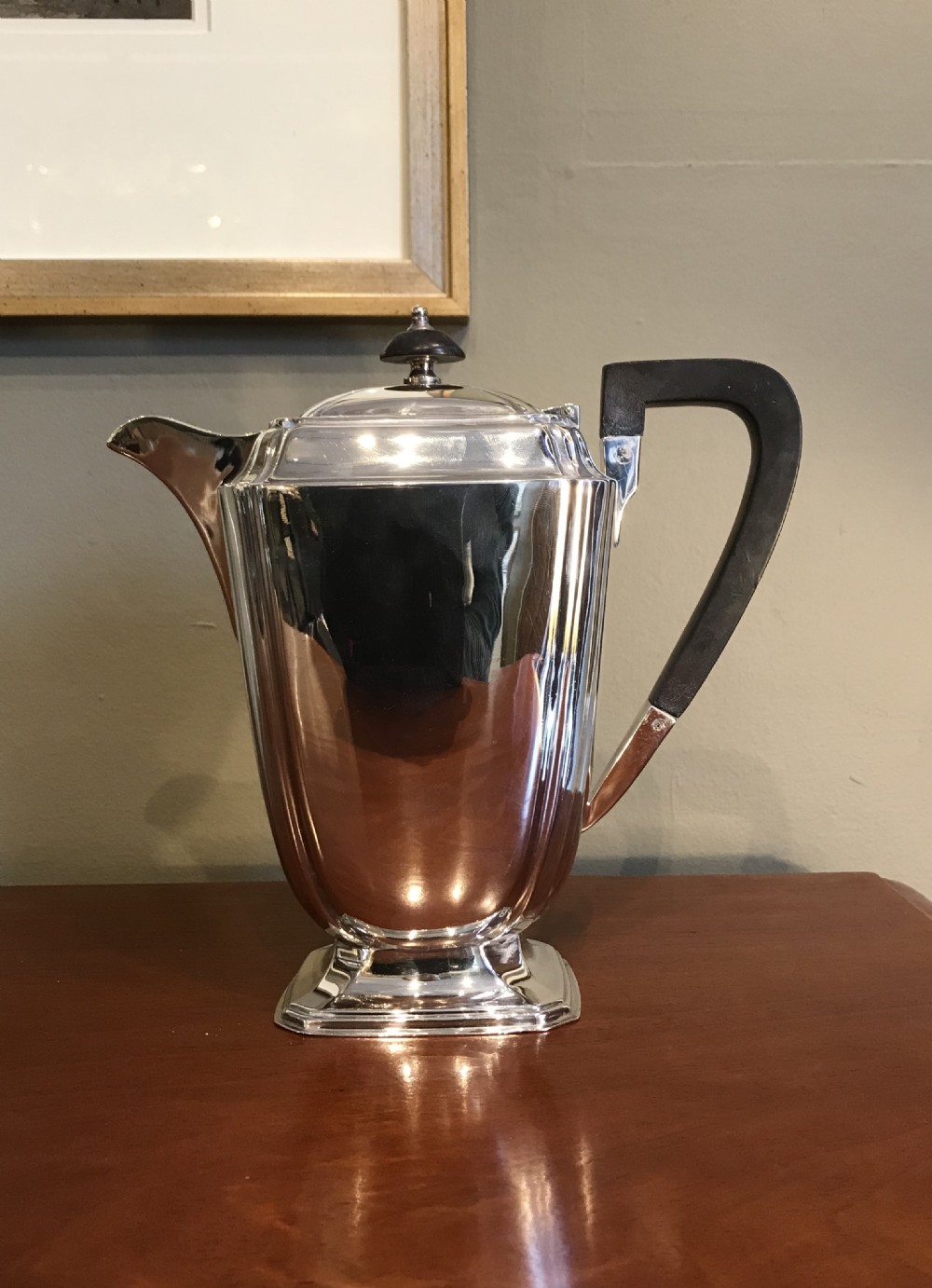 Silver Coffee Pot, 560 grams 