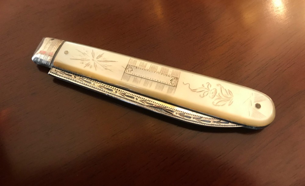 George III Silver and Mother of Pearl Fruit Knife, Sheffield 1812
