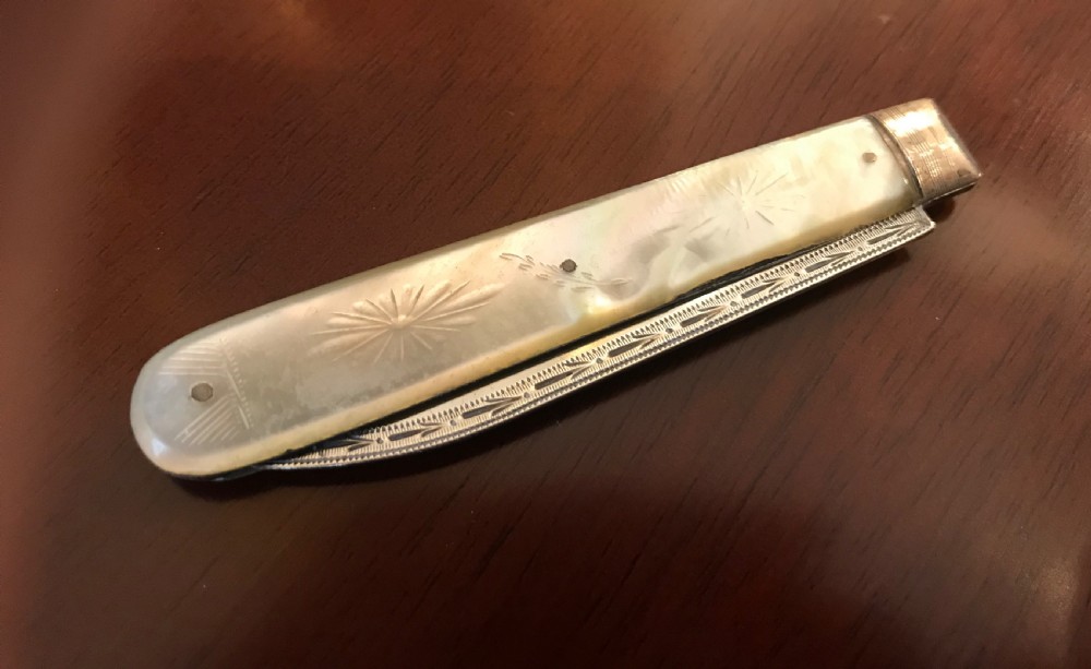 George III Silver and Mother of Pearl Fruit Knife, Sheffield 1812 View II