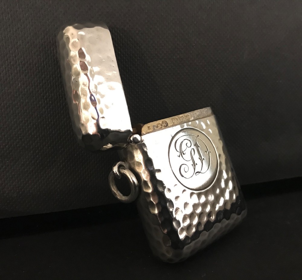 Good Edwardian Silver Seamless Vesta by Sampson Mordan View II