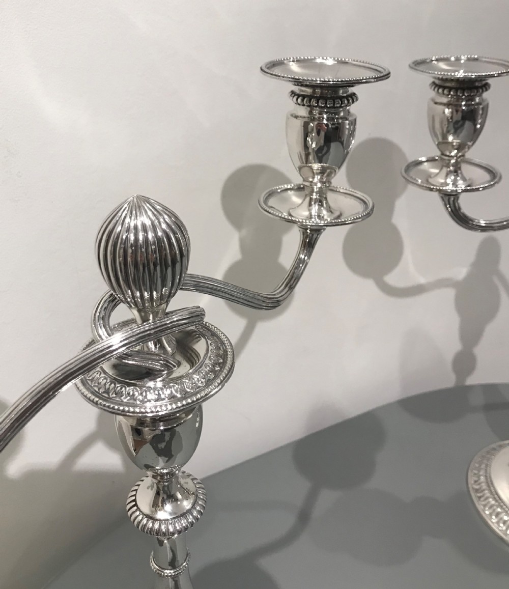 Stunning a Pair of George III Silver Candelabra by John Scofield, 1783 View V
