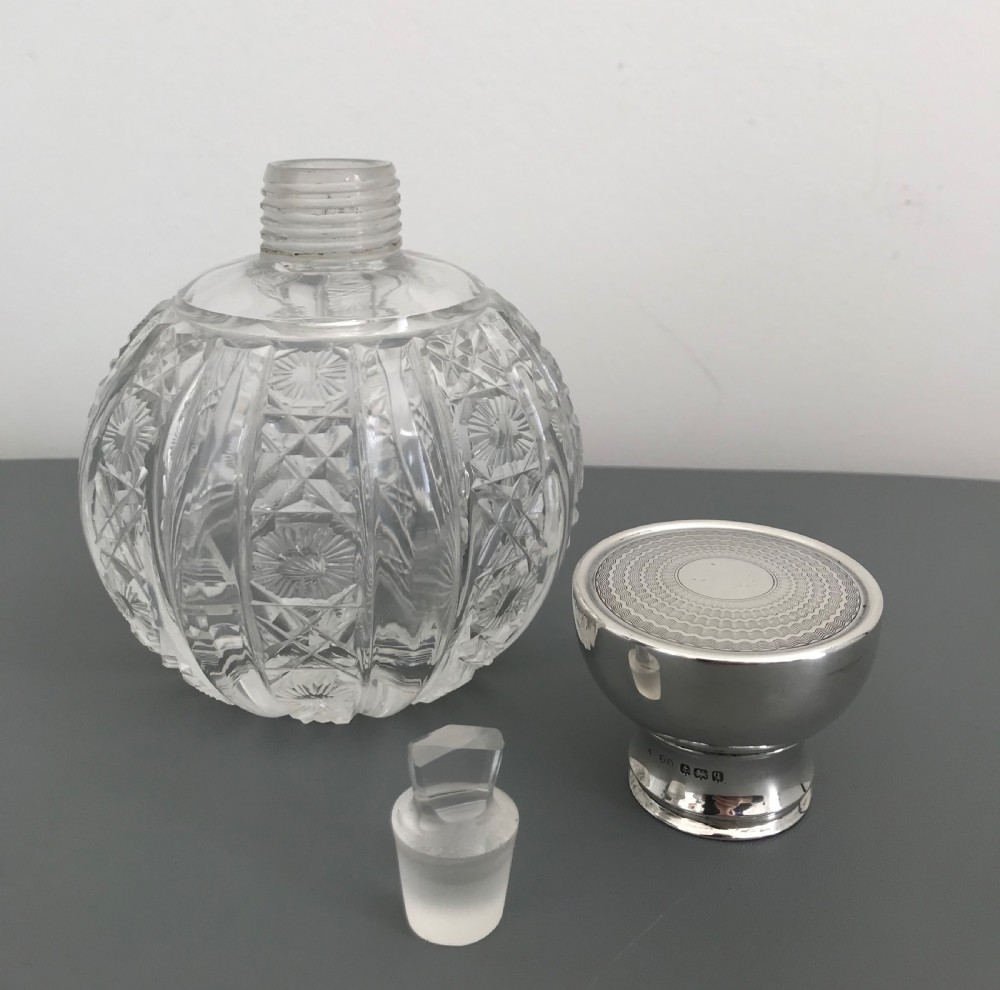 Large George V Silver and Cut Glass Perfume Bottle View IV