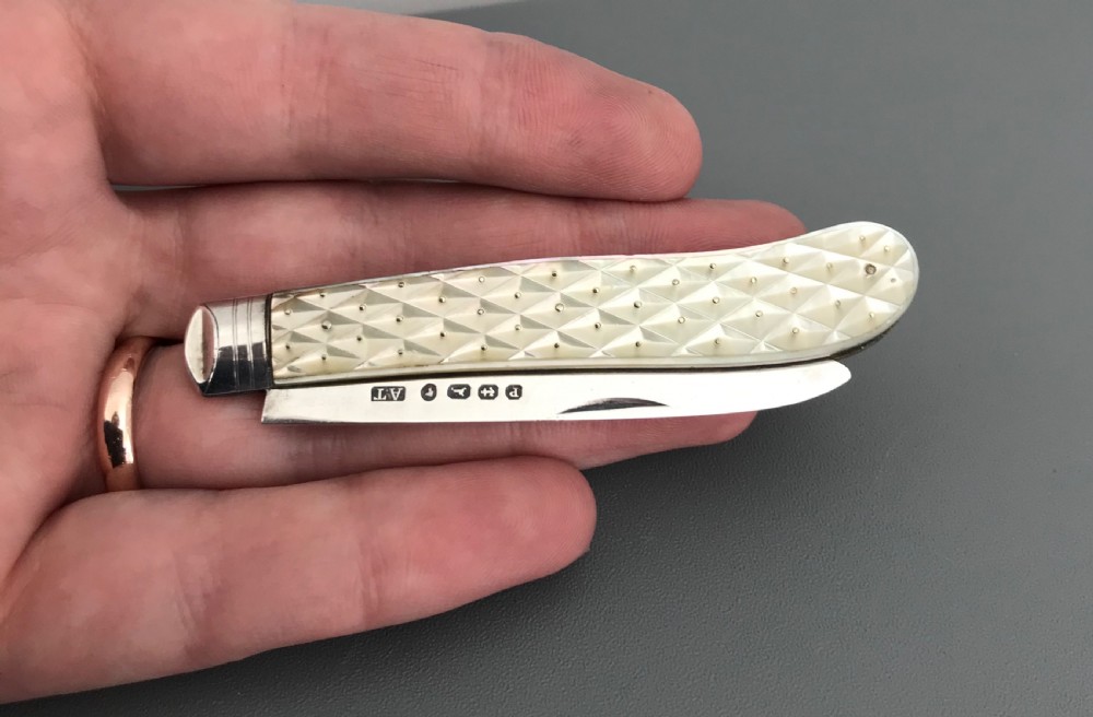 Stunning Victorian Silver & Mother of Pearl Fruit Knife View VII