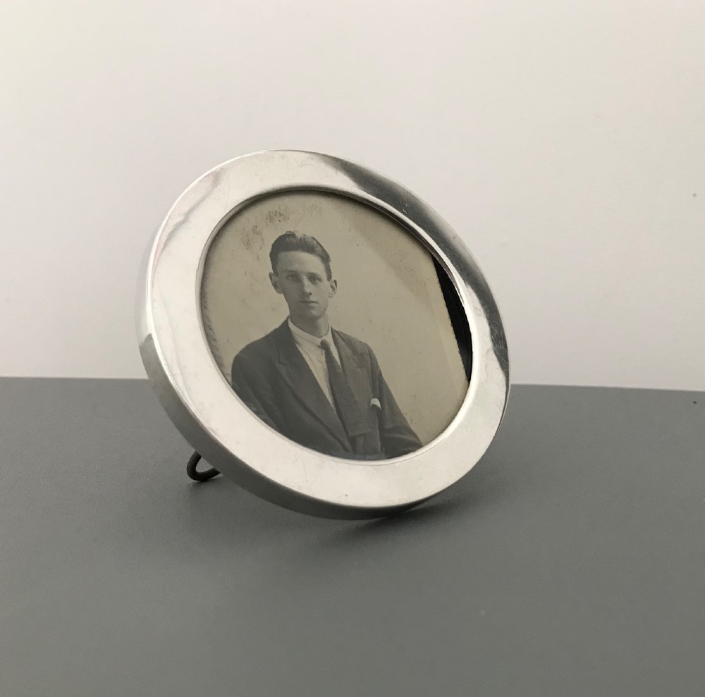 George V Solid Silver Photograph Frame