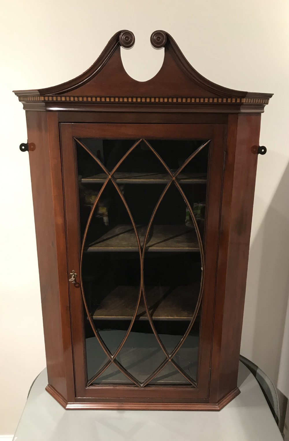 Quality Mahogany Corner Cupboard 