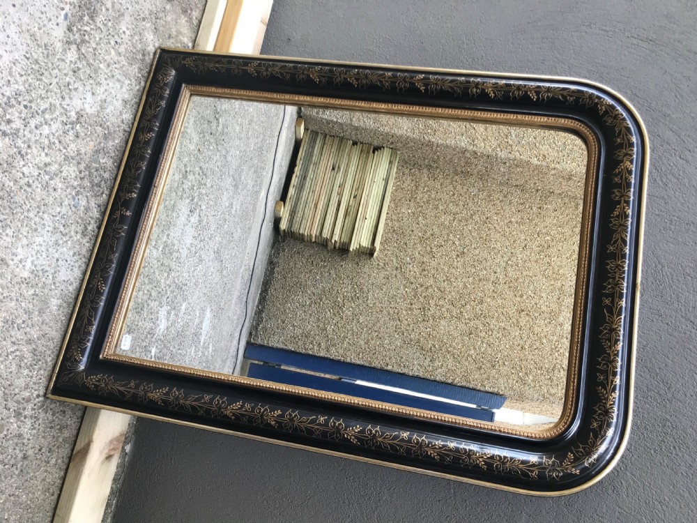 Attractive Victorian Ebonised and Gilt Mirror View III