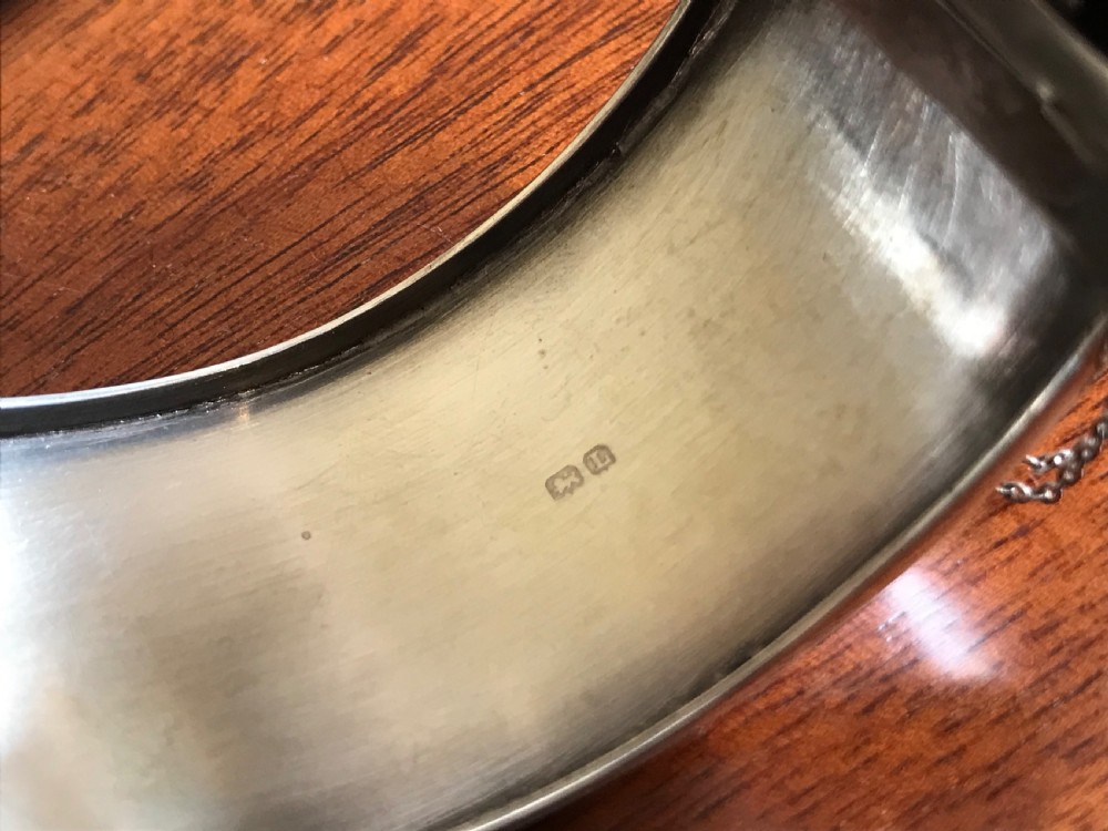 George V Solid silver bangle, 1935 View VII