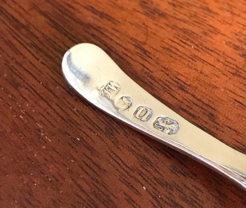 Quality George III silver caddy spoon, 1788 View III