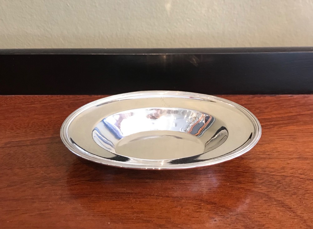 George III solid silver salt dish by Hennell View III