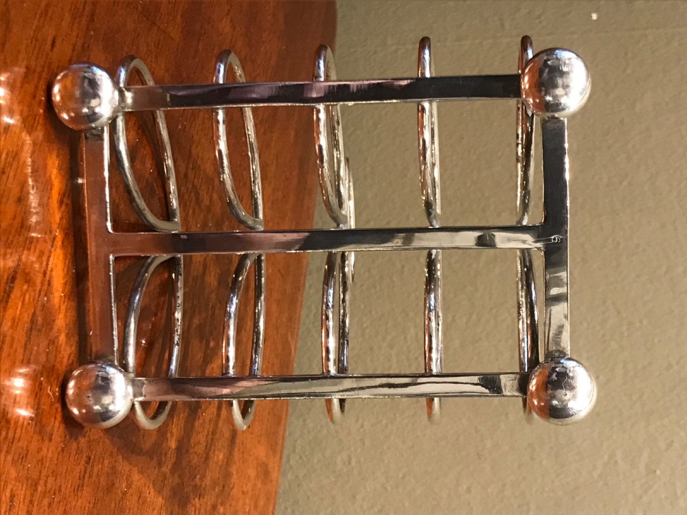 A good George V Solid Silver Toast Rack, Chester 1913 View III