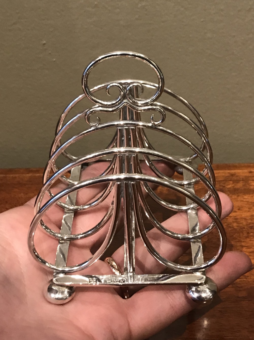 A good George V Solid Silver Toast Rack, Chester 1913 View VI