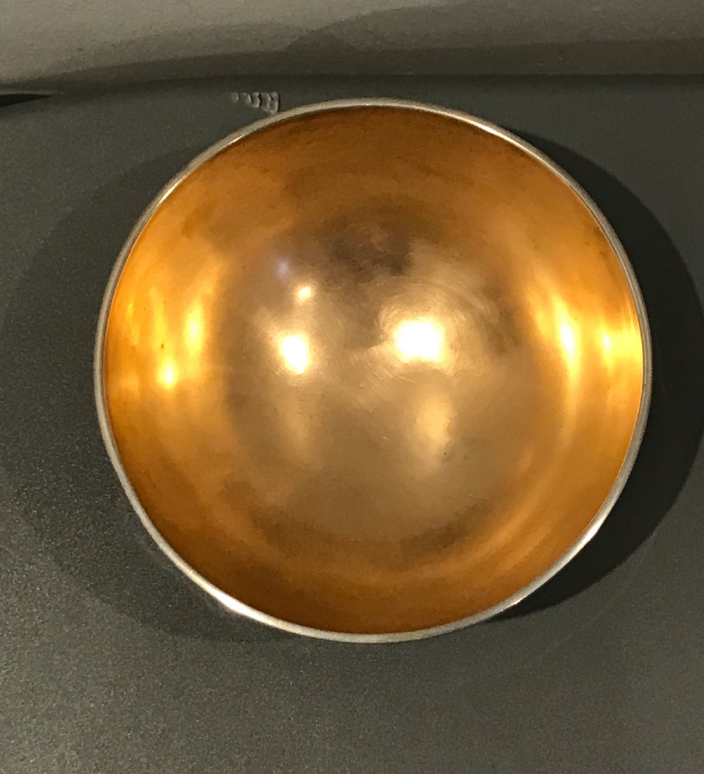 Late Victorian Solid Silver Bowl, 1901 View III