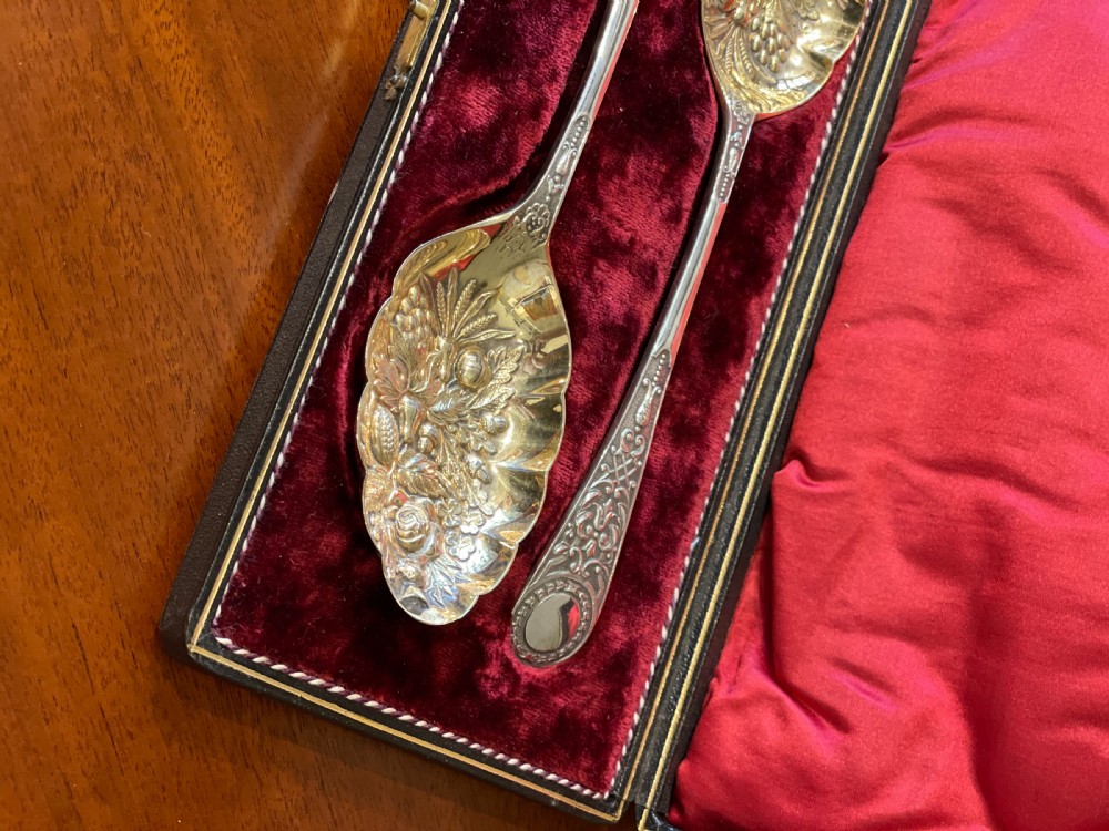 Quality Pair of Victorian EPNS Berry Spoons View V