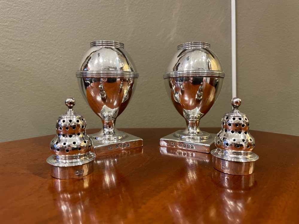 Pair of George III silver peppers, 1811 by John Merry View IV