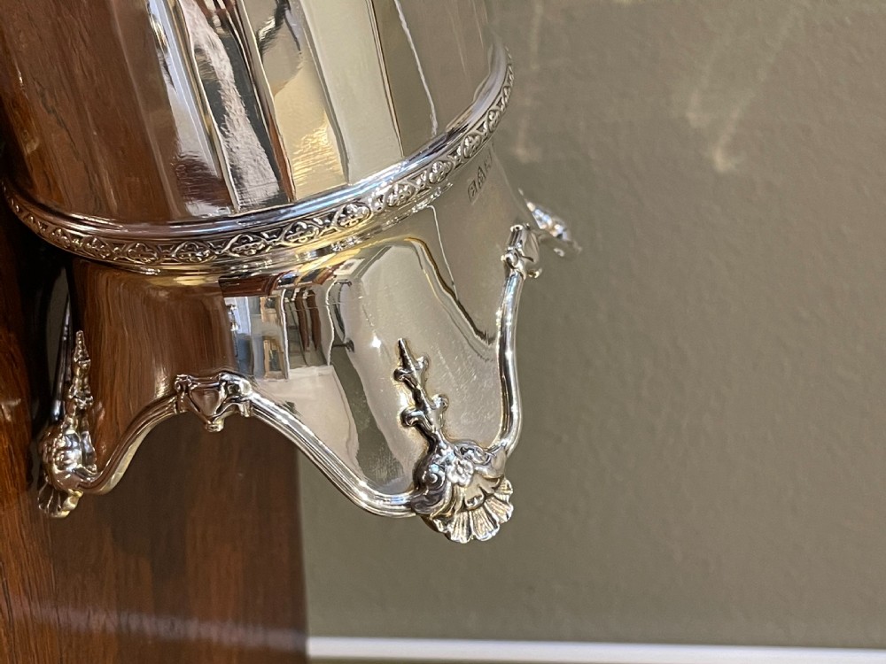 Quality George V Solid Silver Vase, Chester View VII