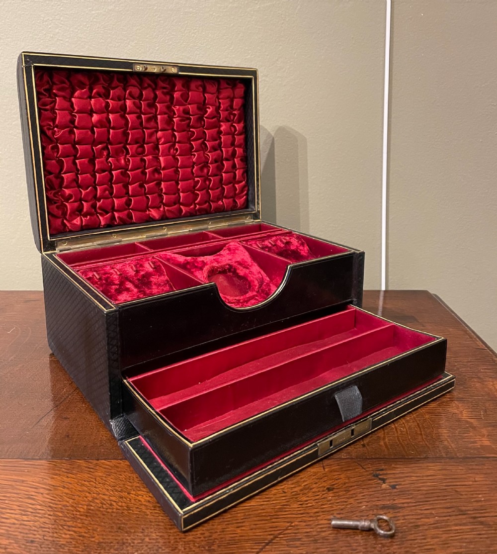 George V Leather Fitted Jewellery Box