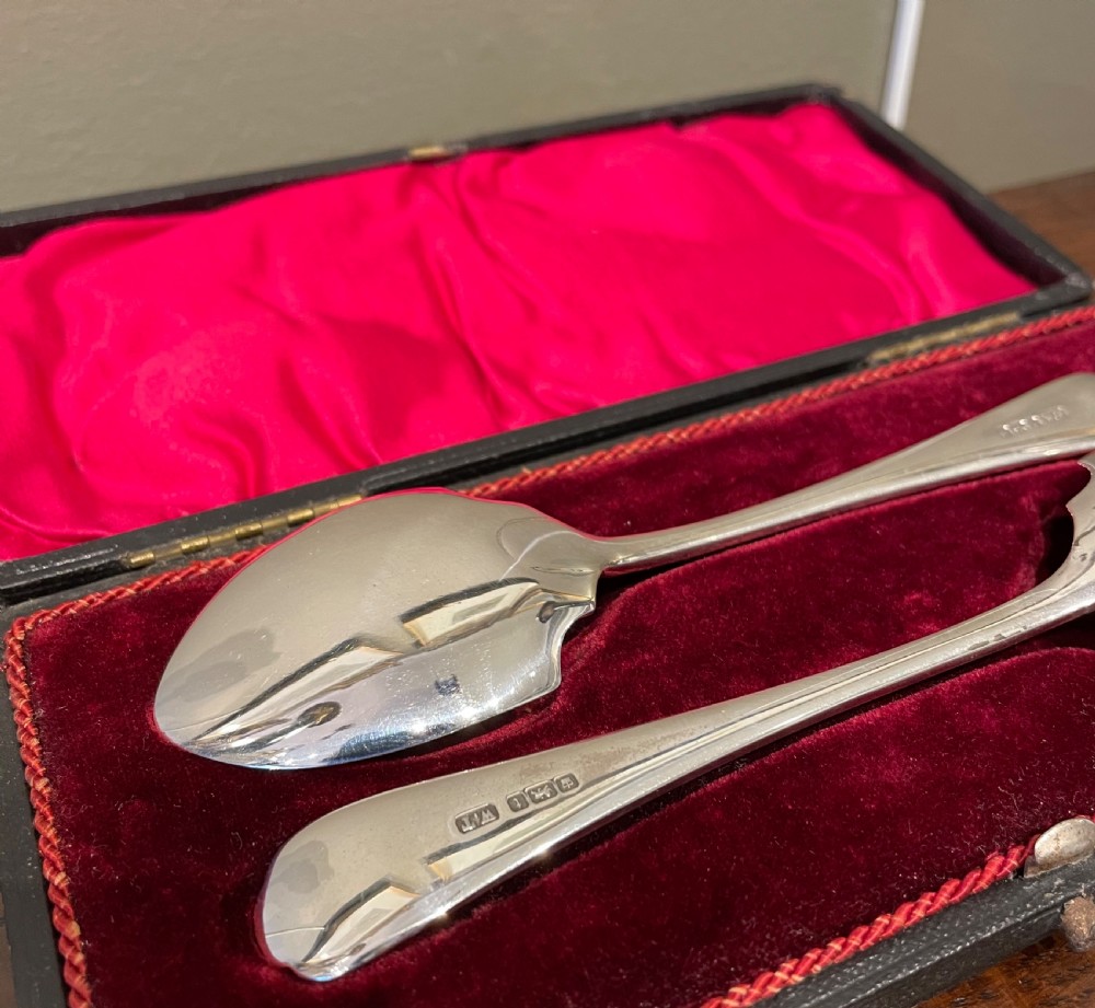 Quality Edwardian Silver Jam Preserve Spoons, 1911 View III