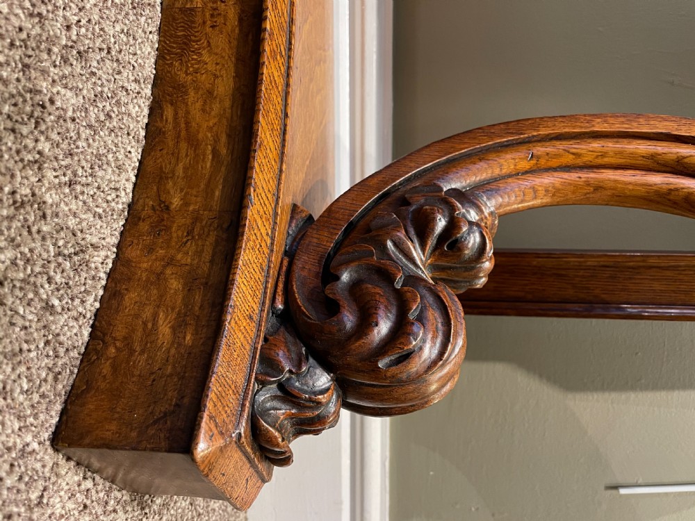 A good Victorian Small Oak Console Table View VII