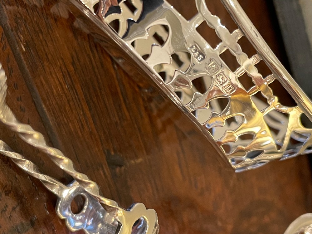 Fine Edwardian set of four silver bon bon dishes by Levi & Salaman View III