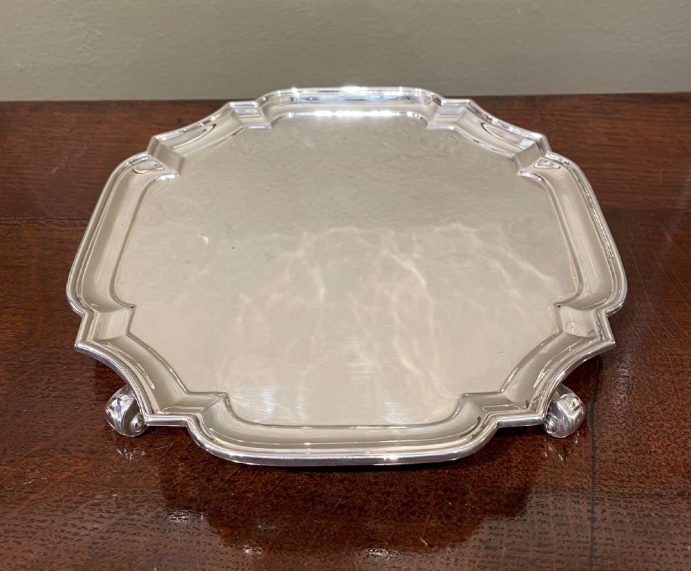 George II Style Silver Card Tray, Goldsmiths & Silversmiths Co View III