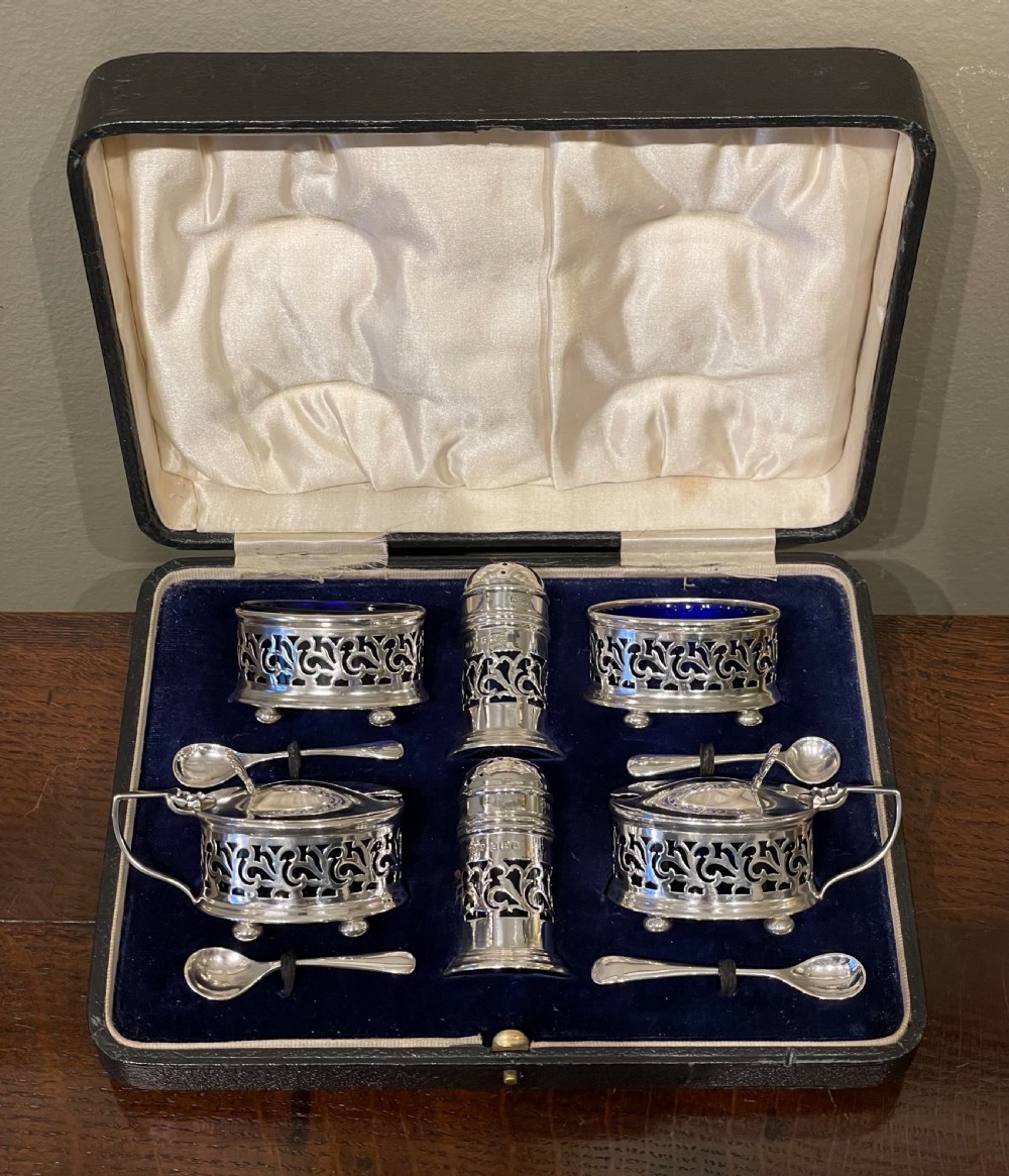 George V Six Piece Solid Silver Cruet Set, 1924 View VI