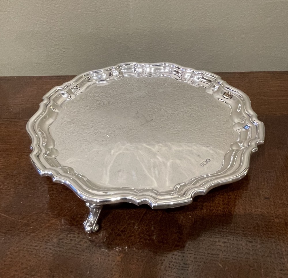 Late Victorian Solid Silver Salver Tray, 1901 View V