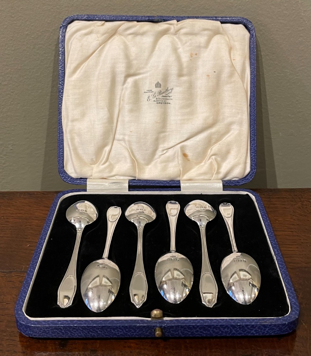 Set of Six Silver Teaspoons in Original Fitted Case View III