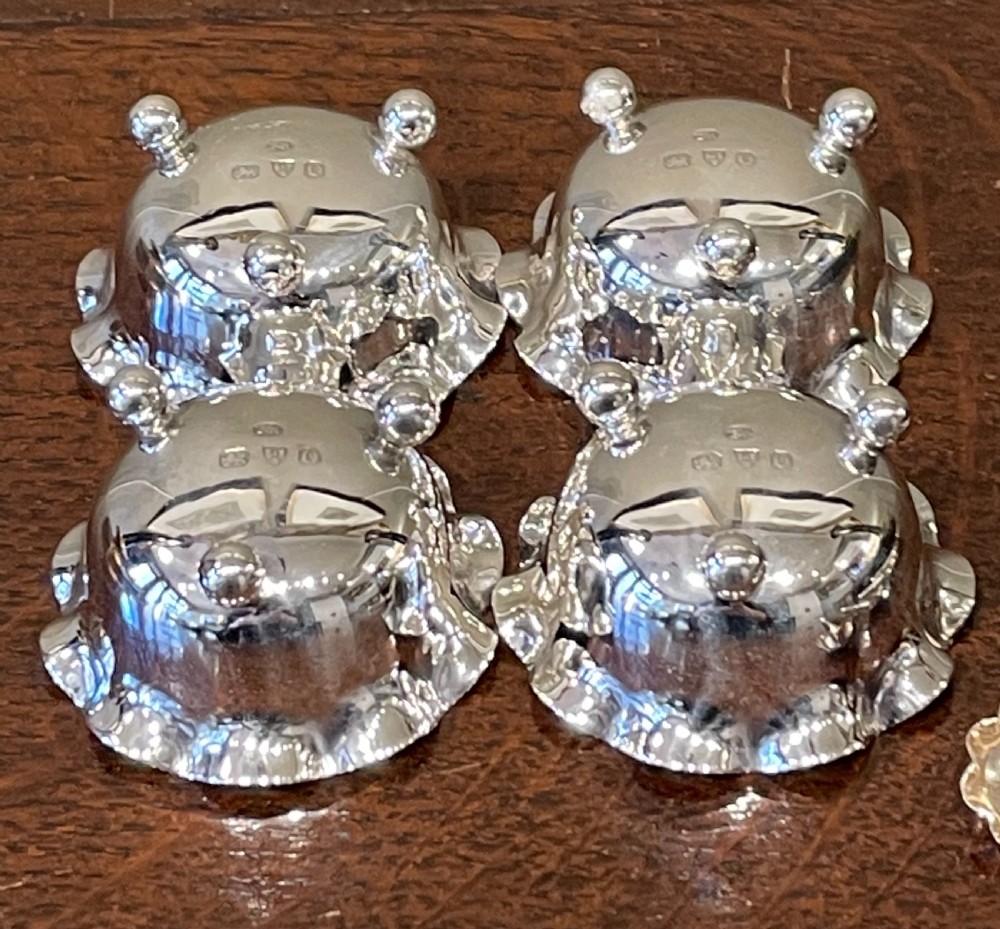 Set of Four Victorian Silver Salts & Spoons, Chester 1897 View VIII