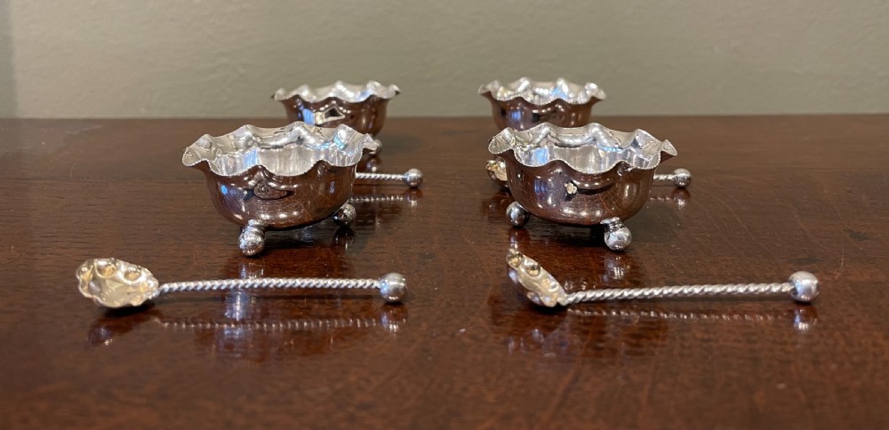 Set of Four Victorian Silver Salts & Spoons, Chester 1897 View IX