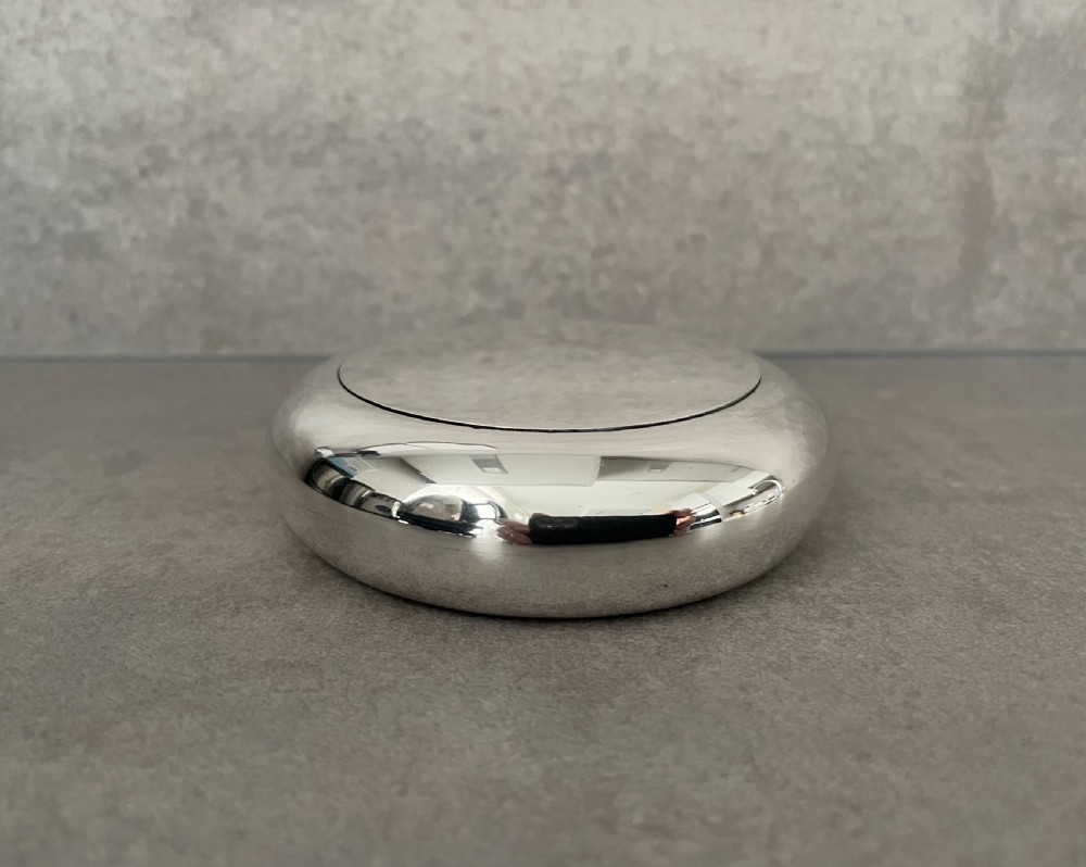Victorian Solid Silver Snuff Box by Horton & Allday View IV