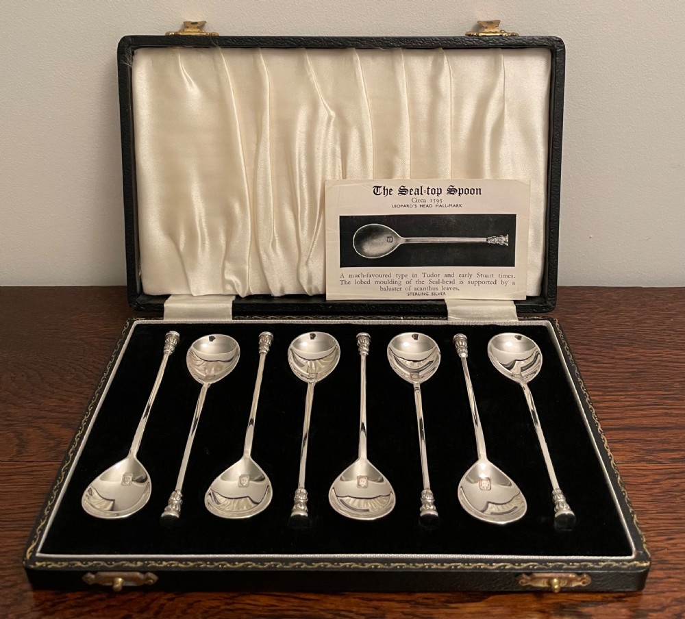 Set of Eight Silver Seal Top Spoons, 1965 View II