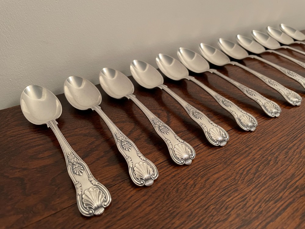 Good set of 12 Edwardian Solid Silver Teaspoons View II
