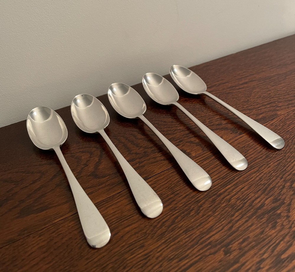 Quality Set of Five Victorian Silver Teaspoons, 1898 View IV