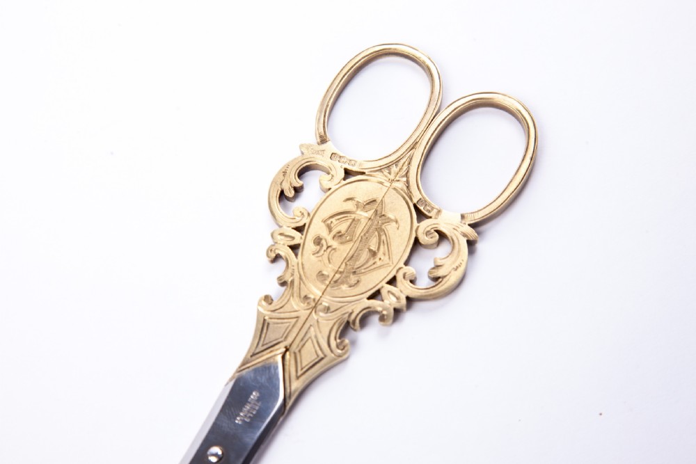 Stunning Pair of George V Solid Silver Gilt Scissors, Walker & Hall View V