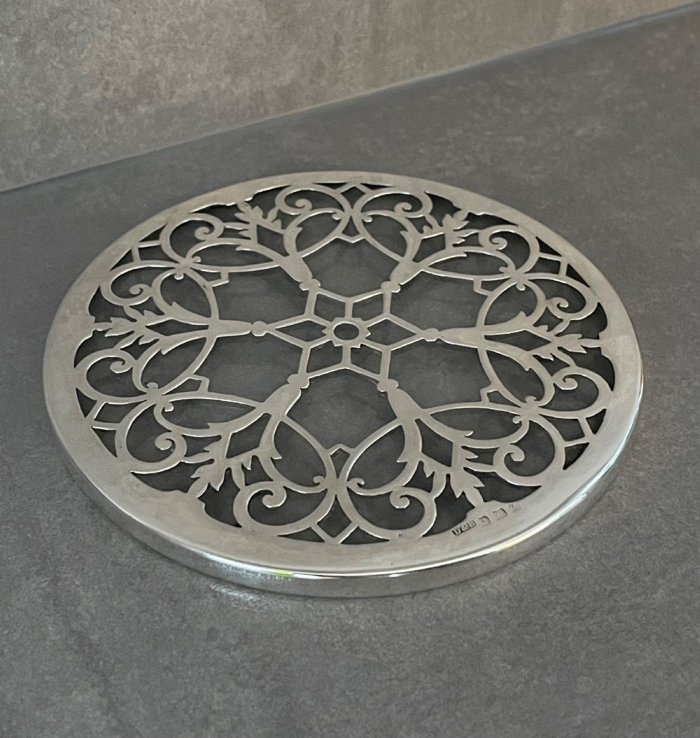 George V Silver Trivet Teapot Stand View III
