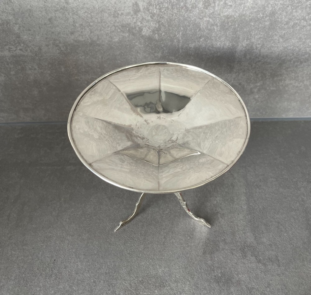 Edwardian Solid Silver Miniature Tripod Table Dish, Sheffield 1910 by Roberts & Belk View IV