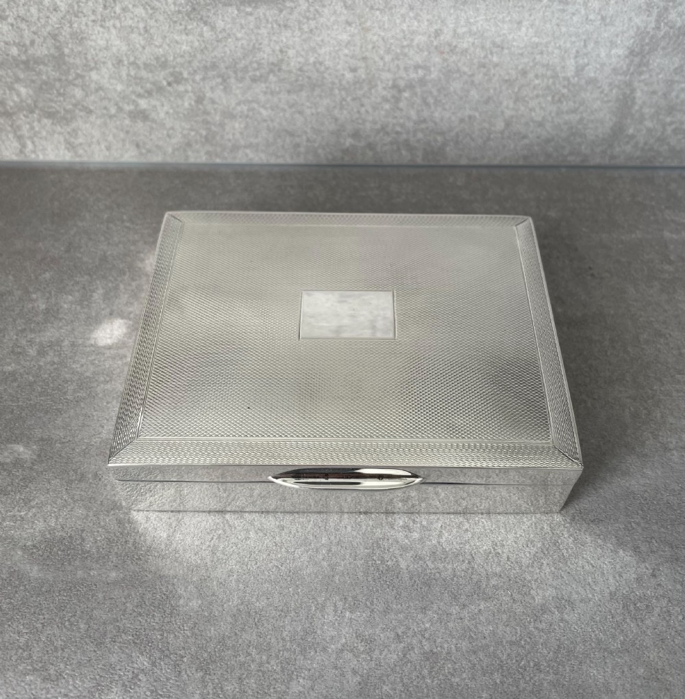 Solid silver table cigarette box View II