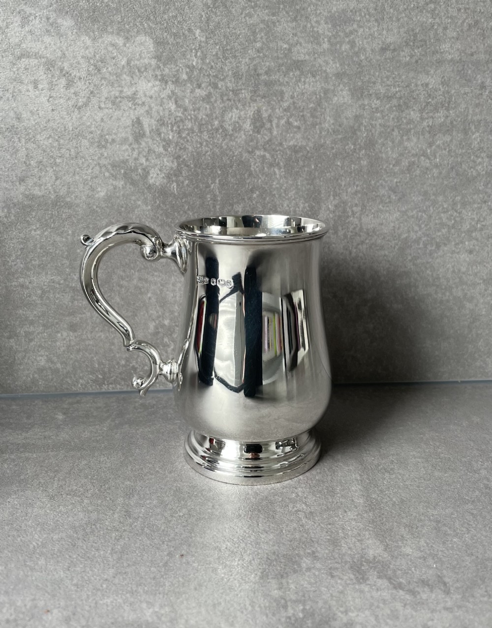 Solid Silver Half Pint Tankard