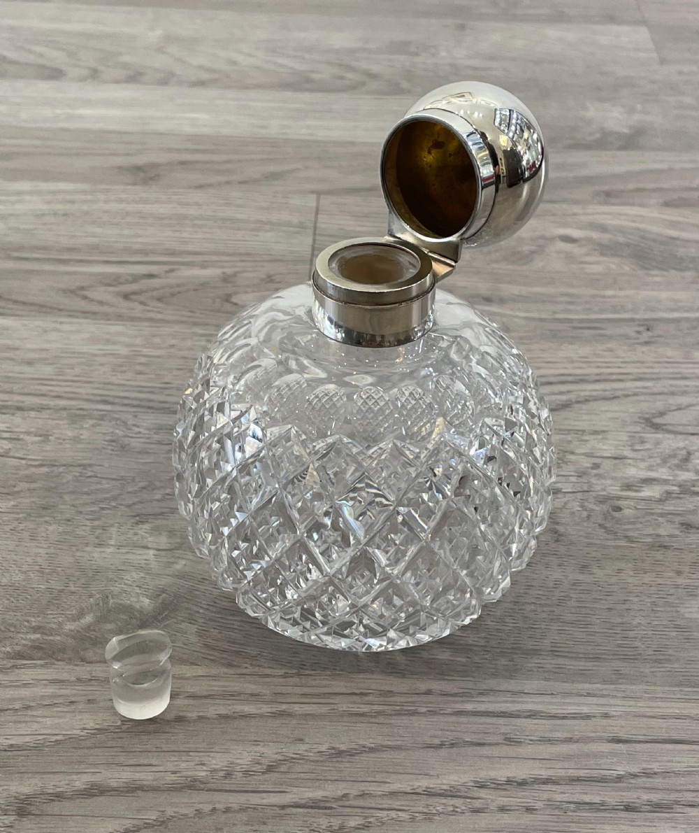 Victorian Silver & Cut Glass Scent Bottle by Sampson Mordan & Co View IV